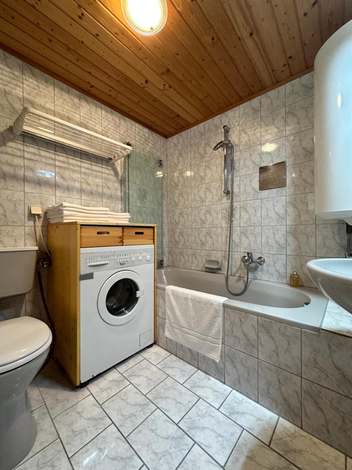 Haus Wagner Apartment Бад Клайнкирххайм Екстериор снимка